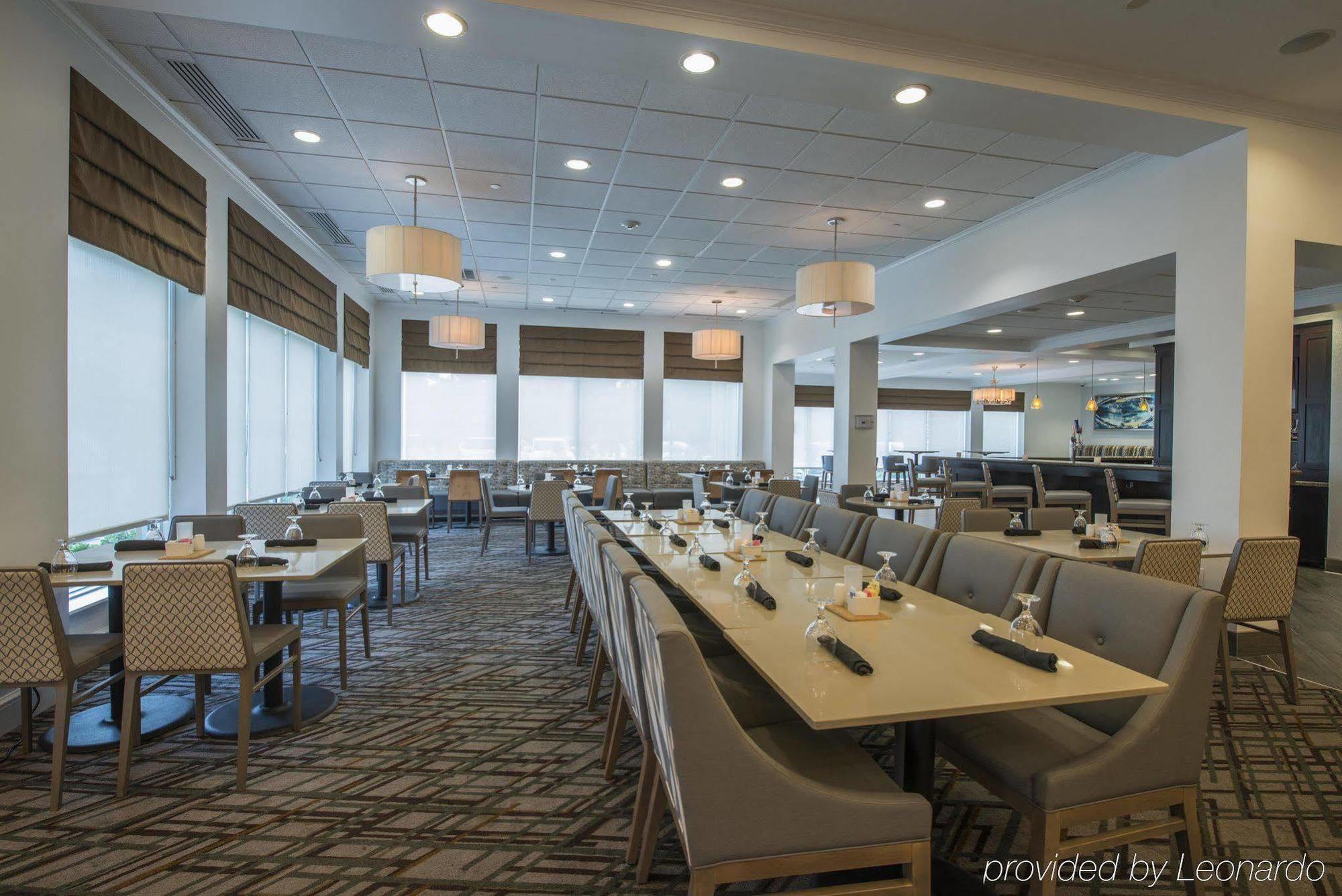 Hilton Garden Inn Atlanta Airport North College Park Exterior photo