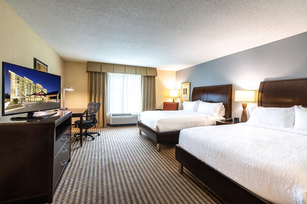 Hilton Garden Inn Atlanta Airport North College Park Room photo
